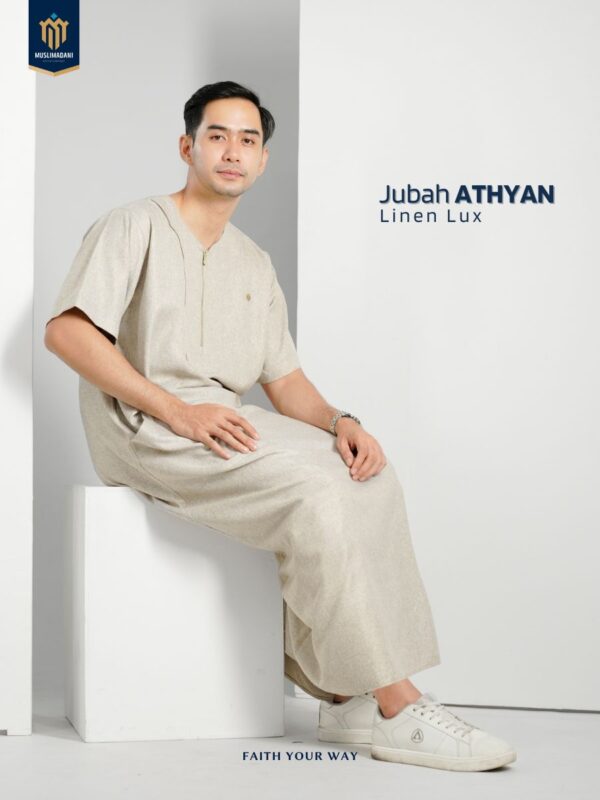 jubah athyan